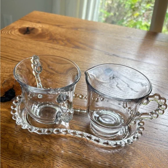 Candlewick Sugar and Creamer set with matching underplate! - Picture 3 of 9